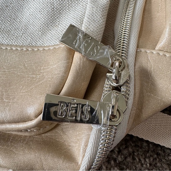 BÉIS The Travel Backpack – Beige - Picture 2 of 14